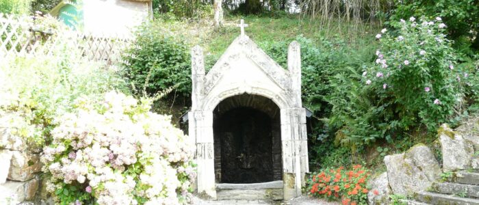 Fontaines de Girouy (St Julien de Vouvantes)